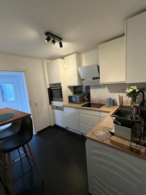 2 Raum City-Apartment 5Min Zum Hbf Grupello-2 Düsseldorf Eksteriør billede