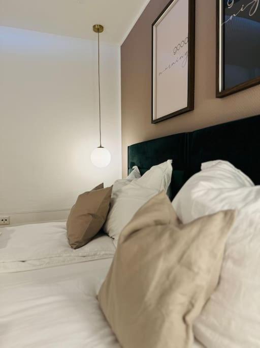 2 Raum City-Apartment 5Min Zum Hbf Grupello-2 Düsseldorf Eksteriør billede
